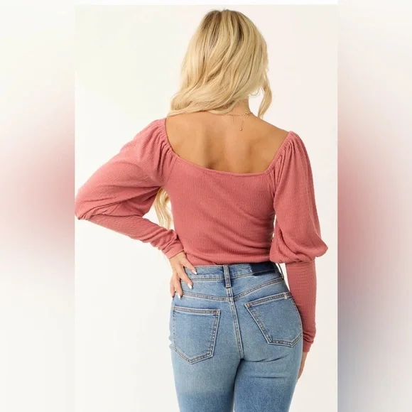 Promesa Hibiscus Smocked Sweetheart Twist Neck Bodysuit - Picture 5 of 8